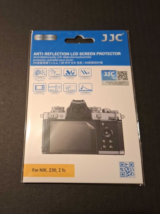 Aparat foto mirrorless Nikon Z30 cu obiectiv Z DX 16-50mm