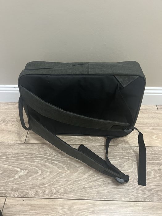 Легкий рюкзак для ноутбука