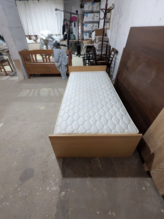 Легло с механизъм