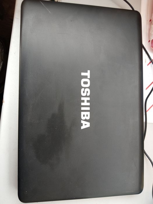 Laptop Toshiba 17.3