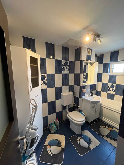 Inchiriez apartament 3cam. 76mp,decomandat cf.1, zona Mihai Bravu
