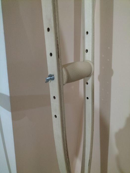 Балдақ / Костыли почти новые