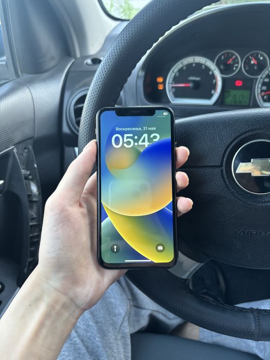 Продам Айфон X 64gb 100%