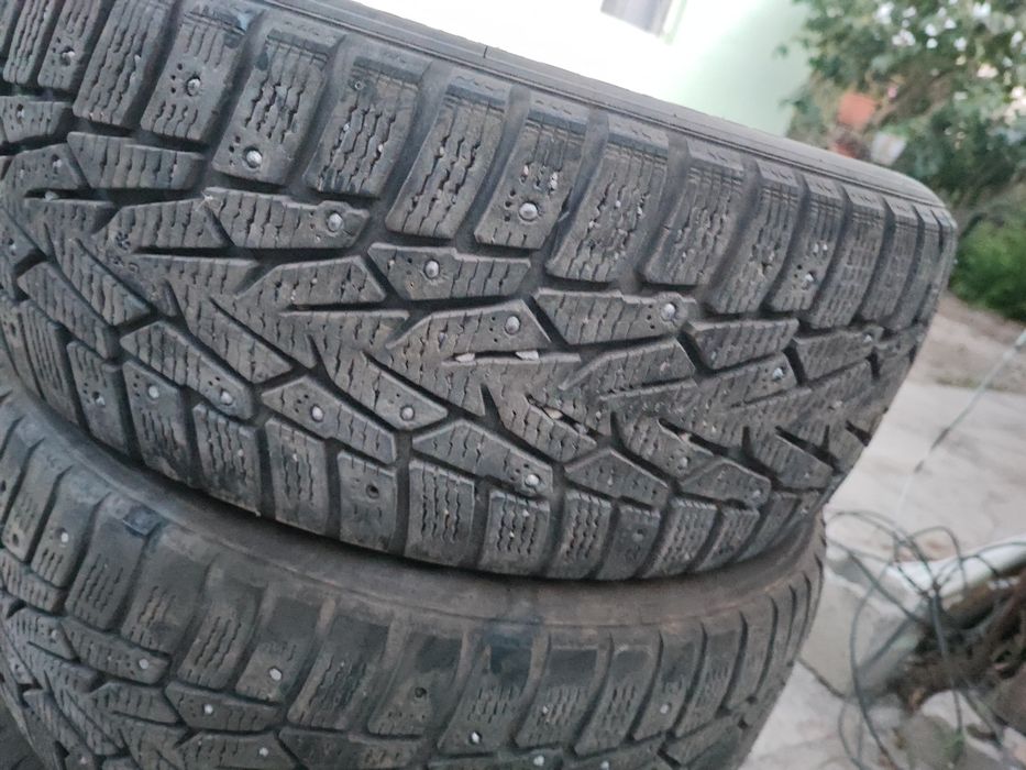 R17 nokian зима шипы