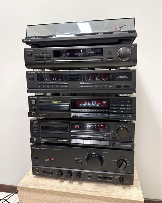Система TECHNICS - усилвател, сд, дек, тунер, еквалайзер, грамофон