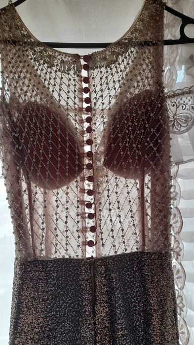 Дизайнерски бални рокли винтич елементи