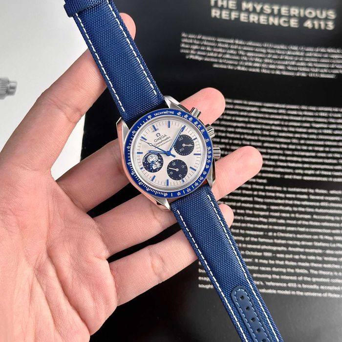 omega speedmaster apolo rocket