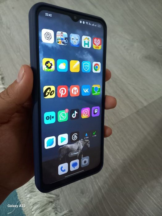 Oppo A57S в хорошем состояние