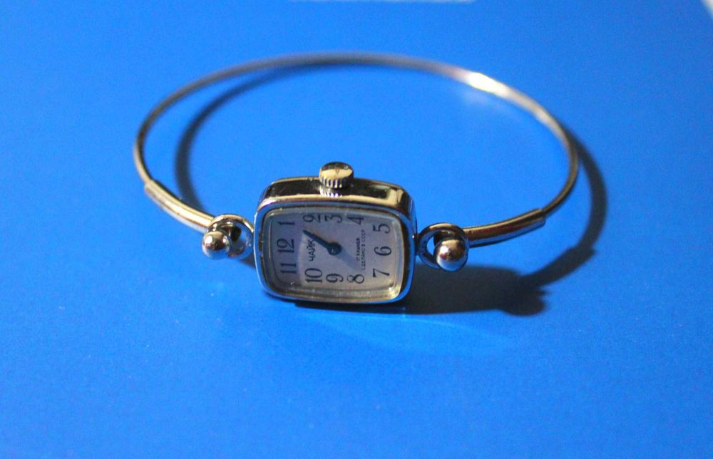 Часы механические советские