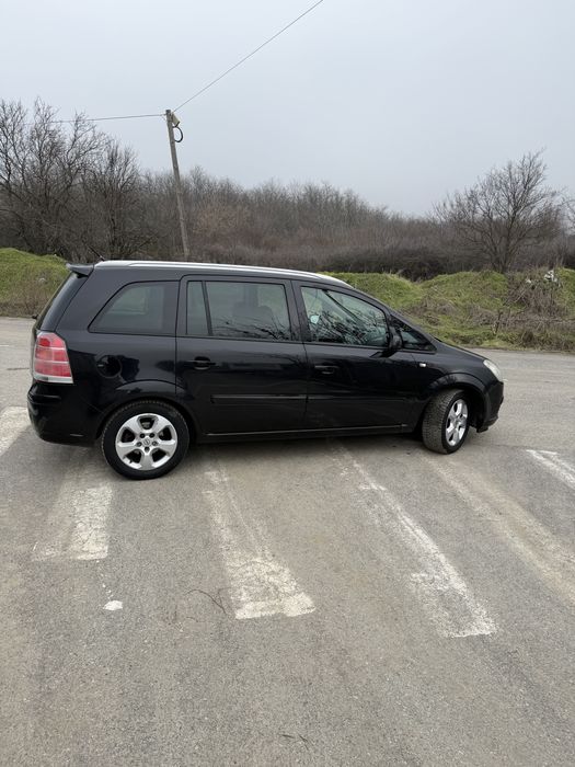 Opel Zafira 1.8 benzina