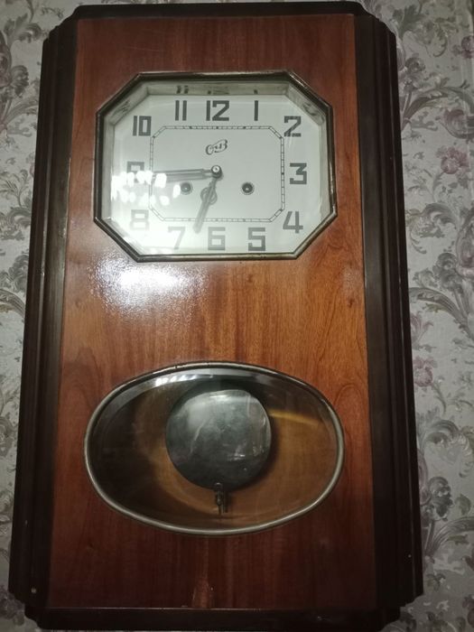 Часы настенные