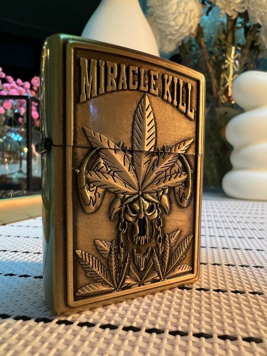 Zippo (аналог бензин фитиль кремниГаз )