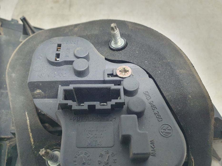 Stop dreapta haion 5k0945094f Volkswagen Golf 6 (2008 - 2015)