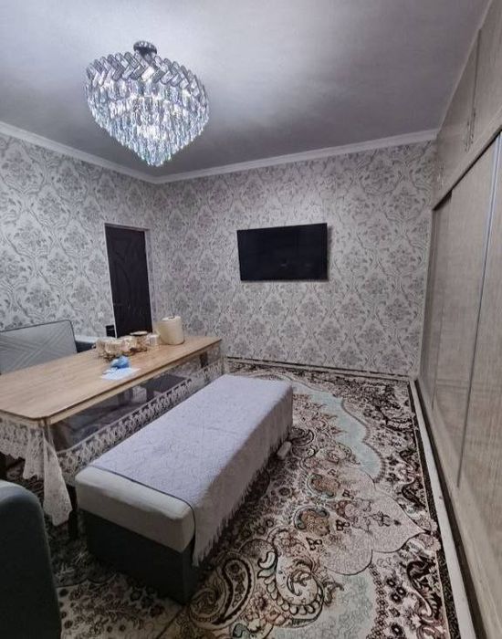 1 комнатная квартира около базара Кадышева