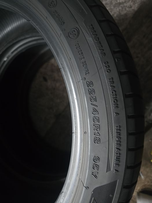 Bridgestone 225/45 R18 95Y vară