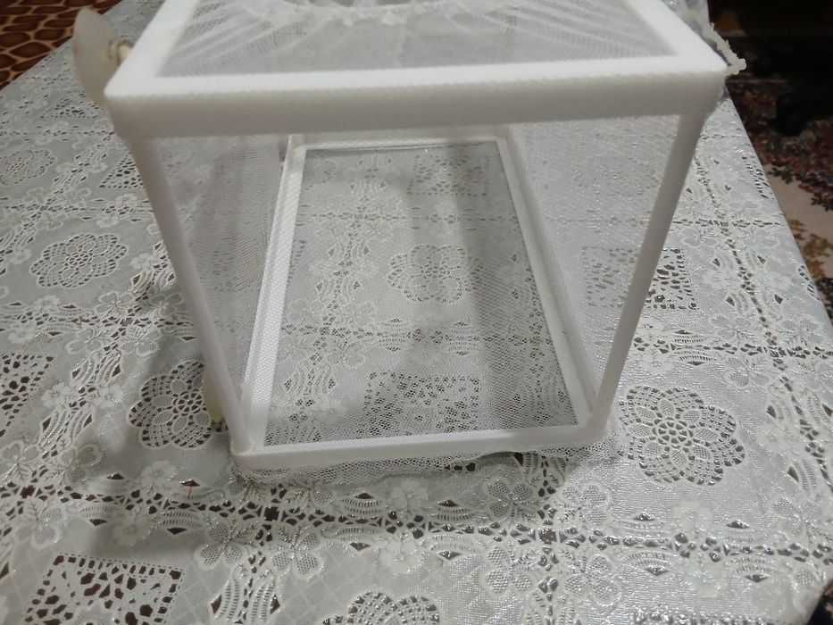 Родилка за аквариум тип мрежа 10 евро