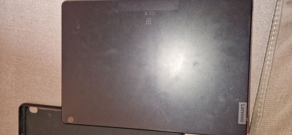 Таблет Lenovo TB-8505X 1