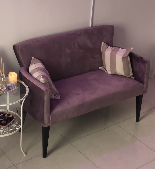 Продам диван цвет фиолетовый