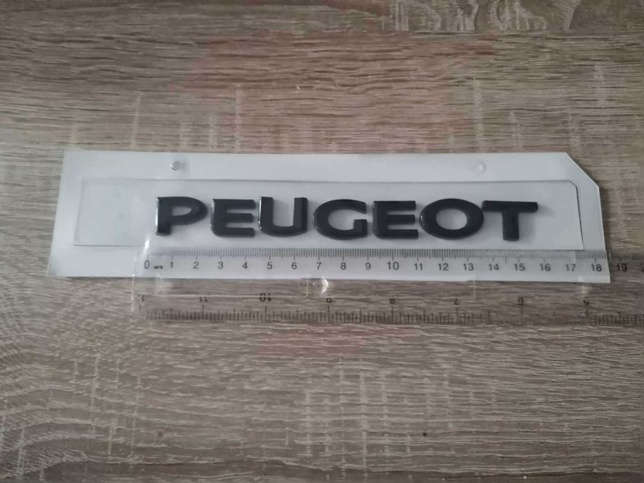 черен надпис Пежо Peugeot нов стил