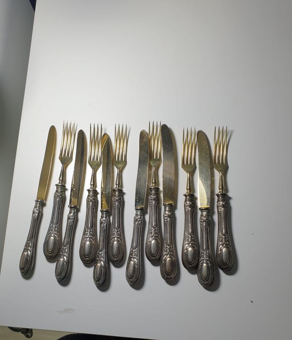 Set Solingen 36 de cutite si furculițe