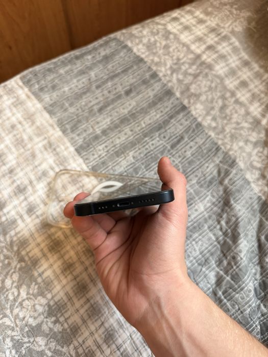 Iphone 14 в много добро състояние