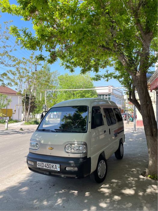 Damas Sotiladi idyal