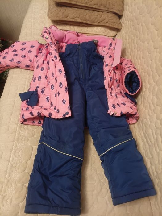 Зимний костюм для девочки