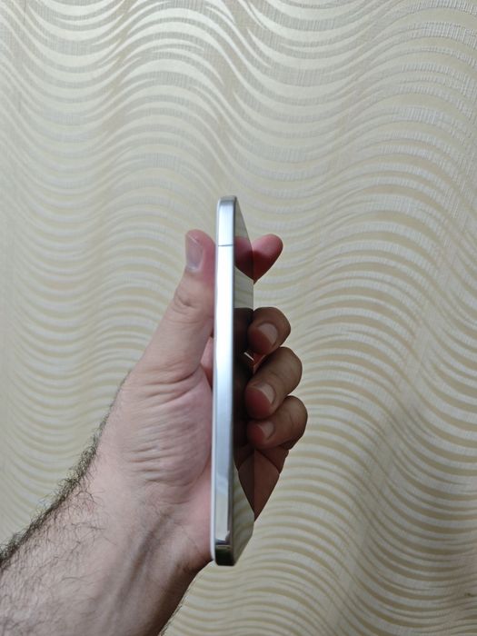 Xiaomi 14 full Sotiladi