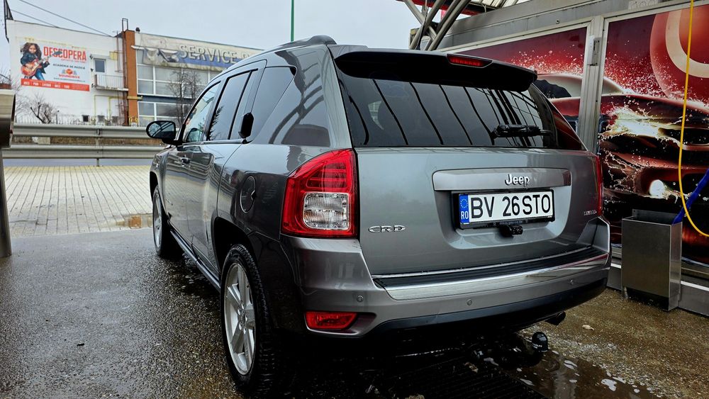 Variante  / Vând Jeep compass - 2011 - euro 5 - acte valabile - suv