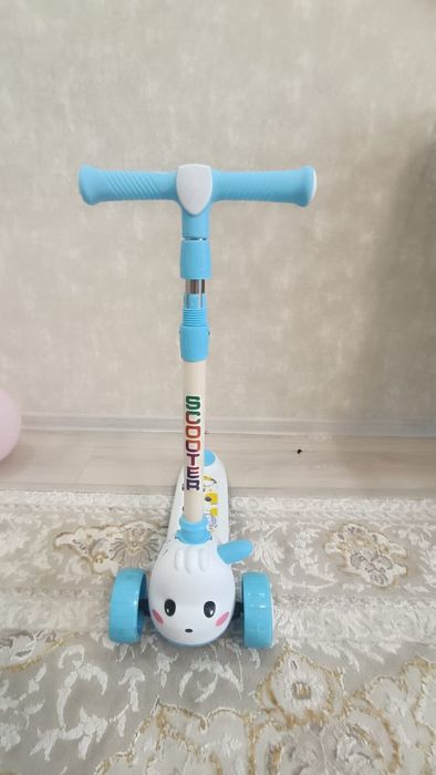 Продам самокат детский