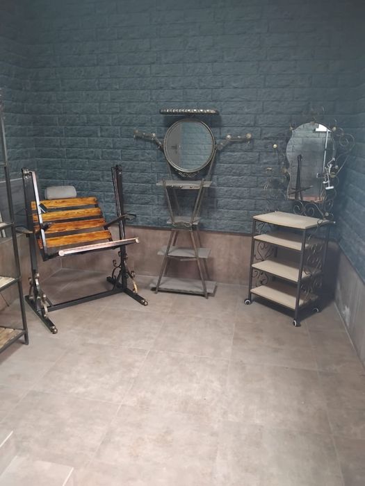 Продам эксклюзивную кресло -качалку