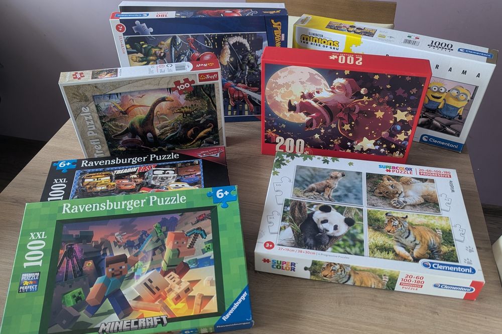 Детски играчки, пъзели и игри