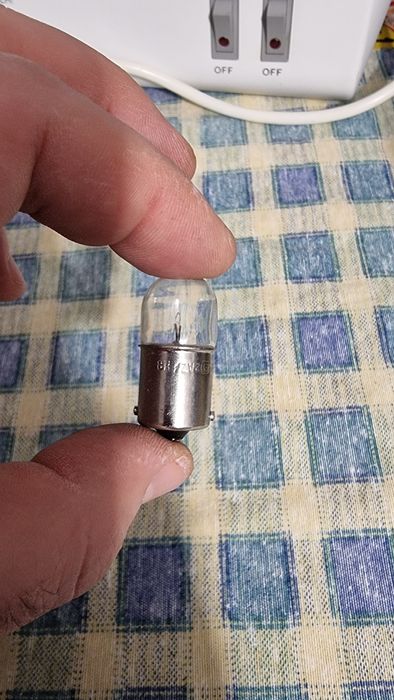 Крушки за автомобили