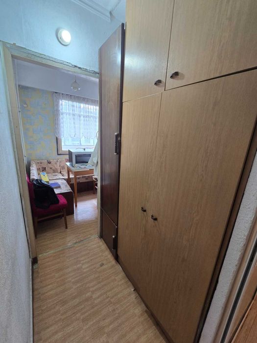 Ексклузивна продажба на двустаен апартамент в кв. Славейков, блок 20, до Била