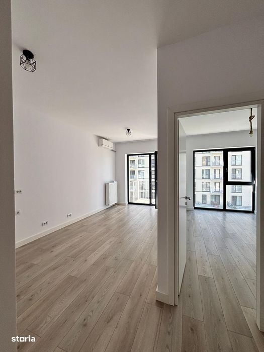 Silk District – Apartament 2 camere nemobilat, parcare inclusă, ideal — fotografia 1
