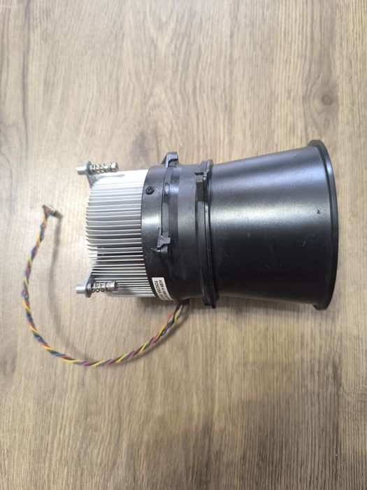 Продам комплект материнская плата процессор и кулер