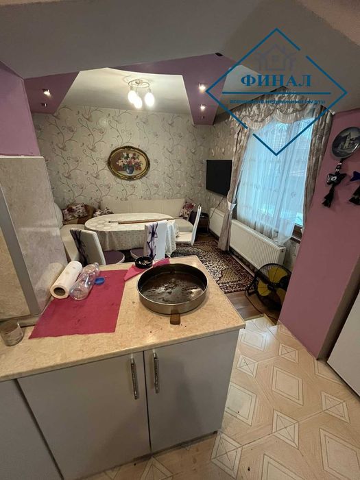 Самостоятелна къща в гр. Велики Преслав