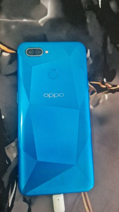 Продам телефон в отличном состоянии