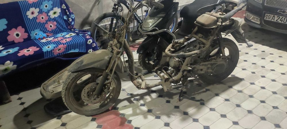 Скутер 50 кубовый