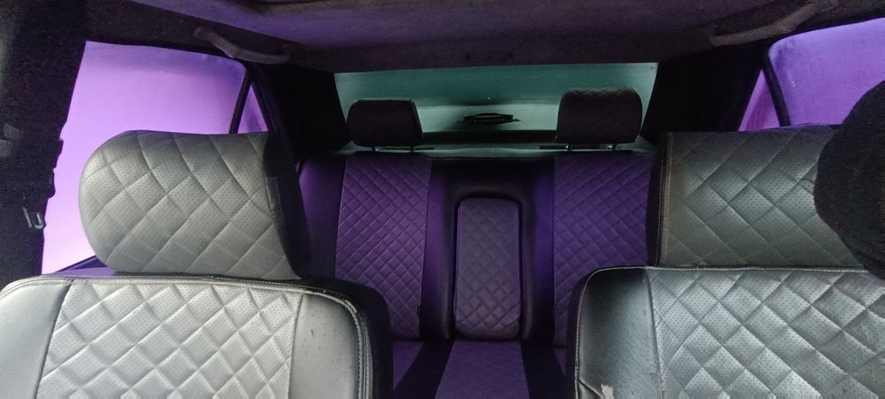 Продам живого мерса 124