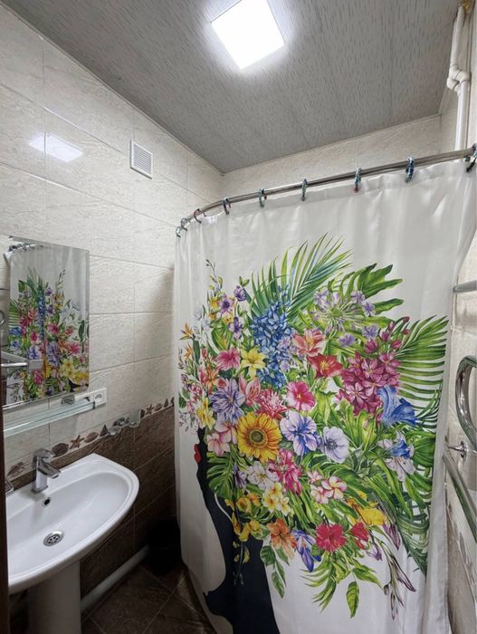 Чиланзар 18 кв Продаётся 3 комната 85.000у.е.