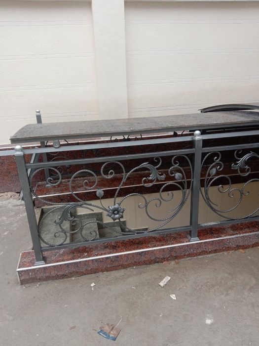 Naves Davroza  reshyotka perila tayyorlaymiz 10 yil tajriba sifat