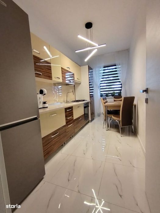 Închiriez apartament 2 camere decomandat in Oradea Prima Universitatii
