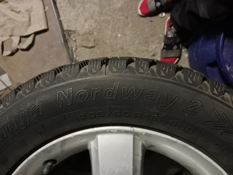 Шипованная резина r16