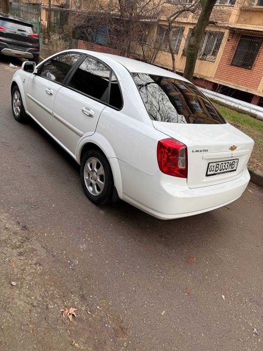 Lacetti Gentra 2023 A/T, full 3-pozitsiya