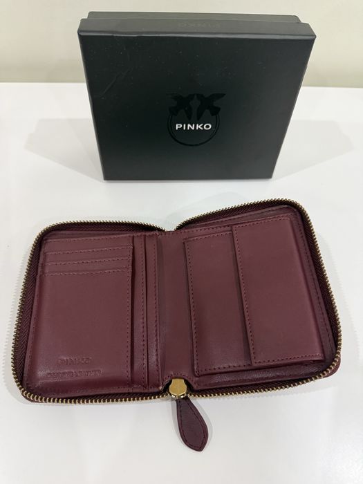 Кожен портфейл Pinko