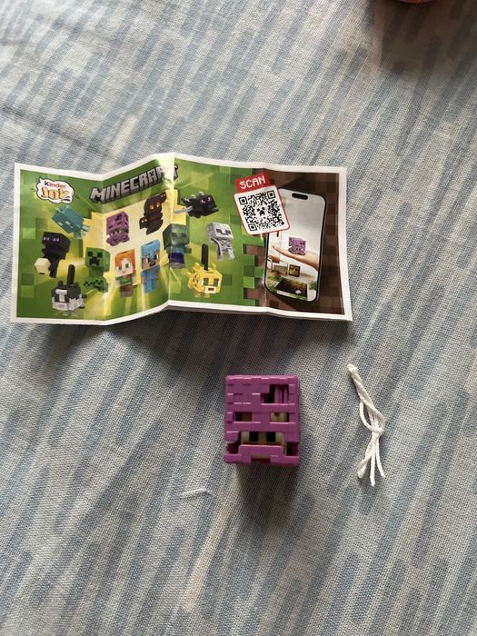 продаю фигурку из Minecraft