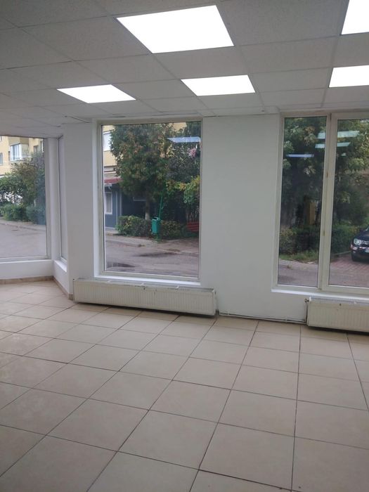 Cladire de tip spațiu comercial de închiriat. ULTRACENTRAL - Hațeg