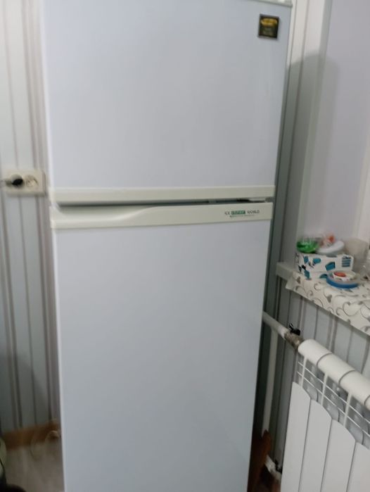 продам холодильник