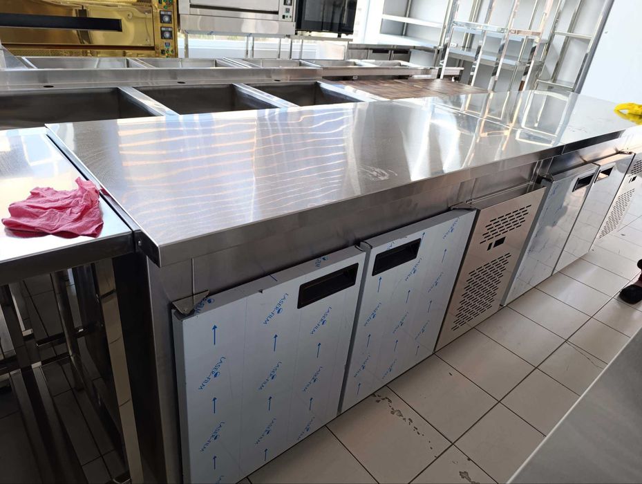 Витрина холодильник Vitrina xolodilnik nerjaveyka  мармит нержавейка